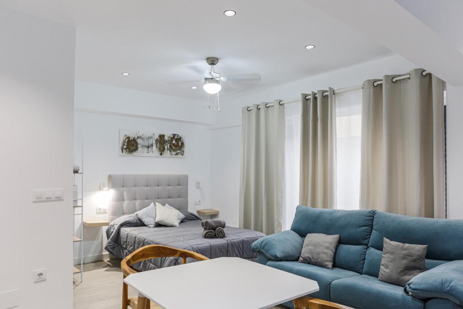 Apartamento Acc Vergara 2 Opcion De Parking Jaén Exterior foto
